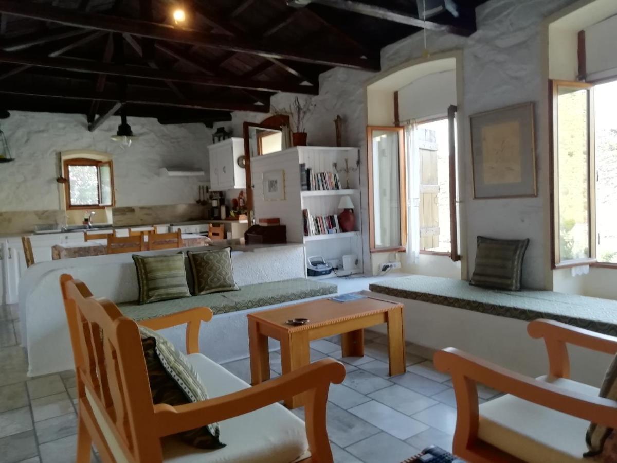 Mandraki  Arbeli Houseヴィラ エクステリア 写真